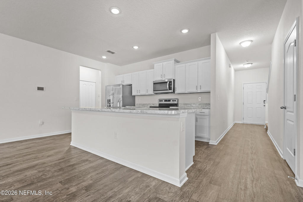 8279 Meadow Walk Lane - Photo 5