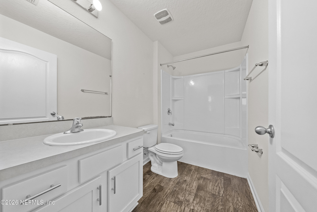 8279 Meadow Walk Lane - Photo 17