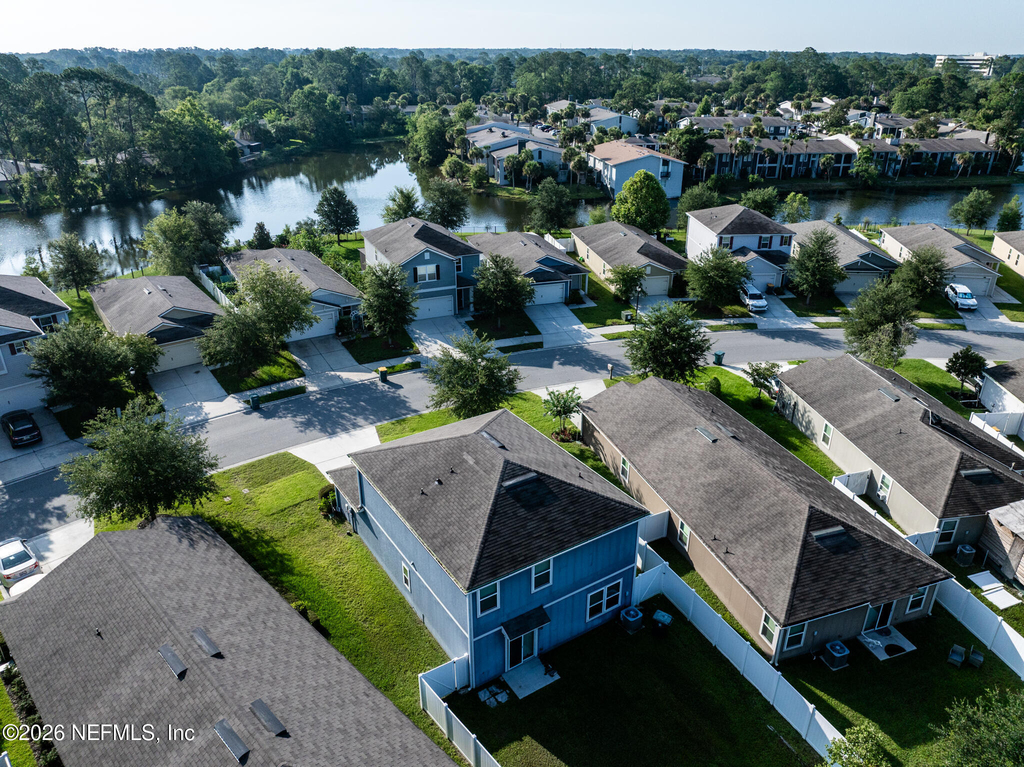 8279 Meadow Walk Lane - Photo 39