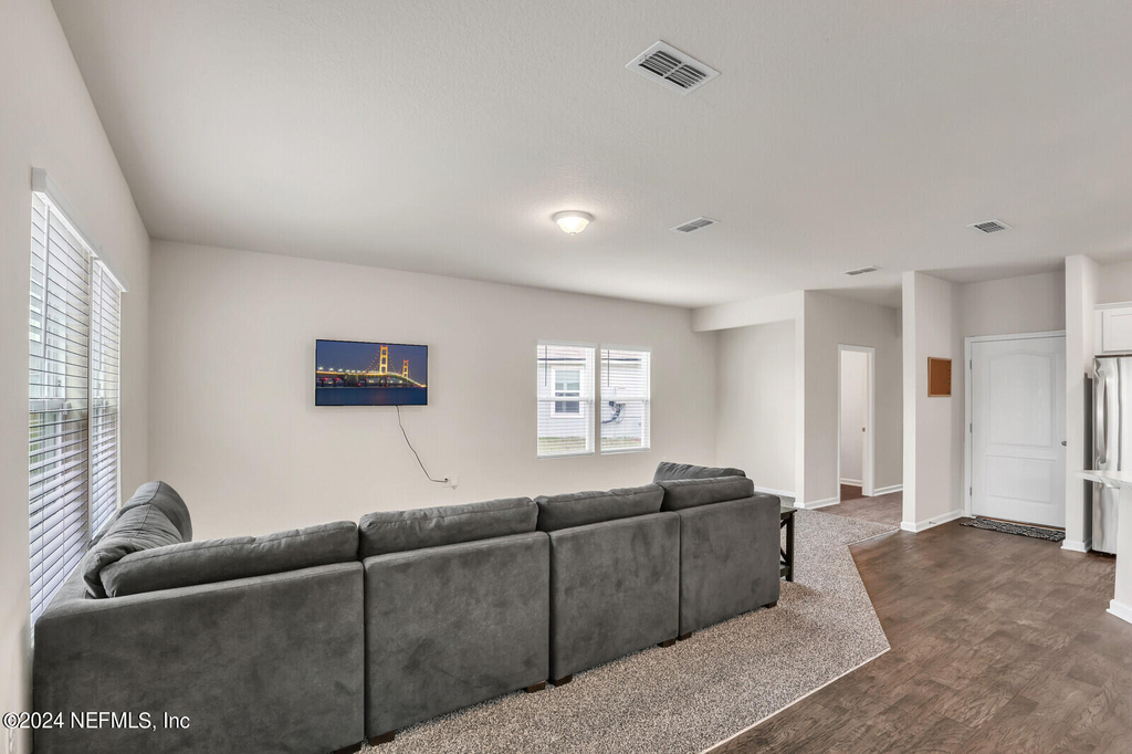 339 Albacete Road - Photo 5
