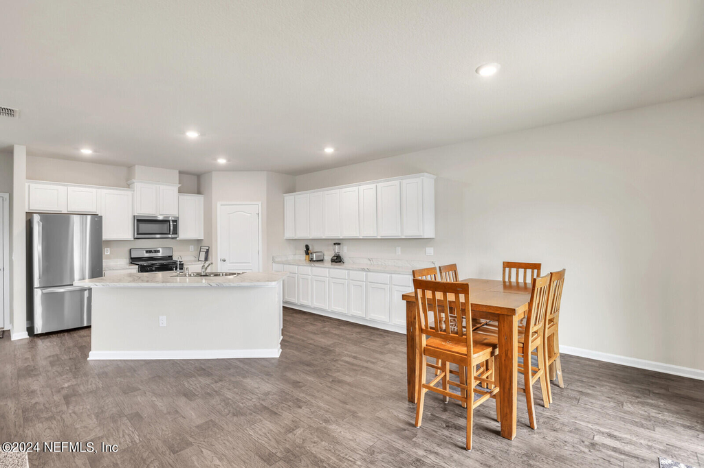 339 Albacete Road - Photo 2