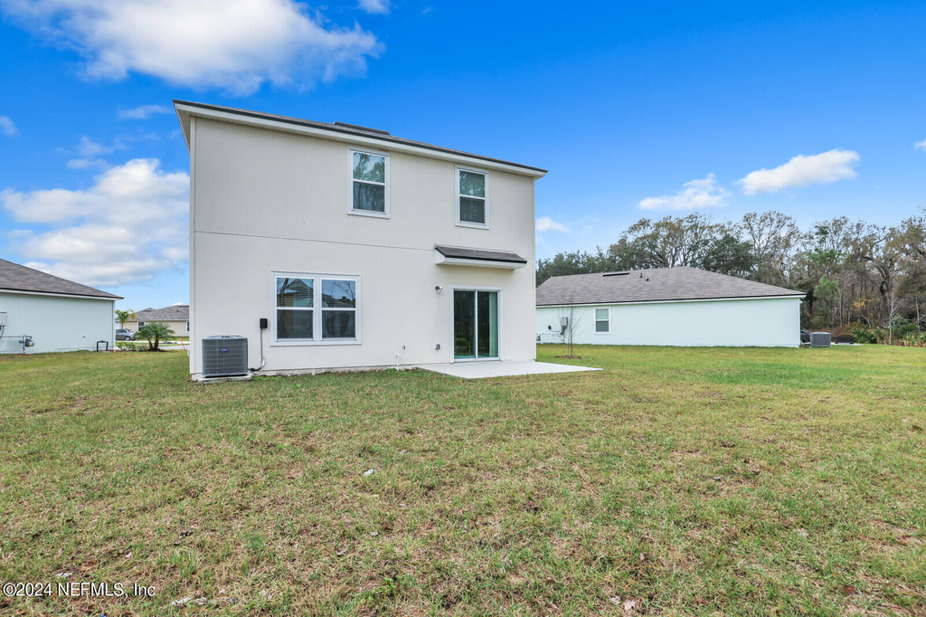 339 Albacete Road - Photo 18