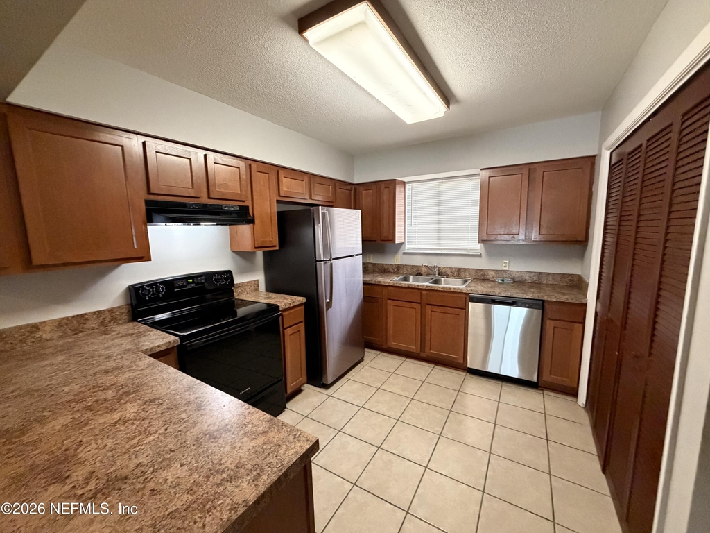 4403 Windergate Drive - Photo 9