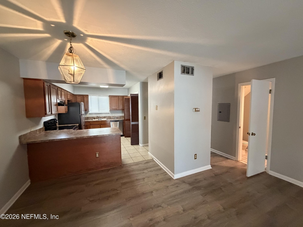 4403 Windergate Drive - Photo 11