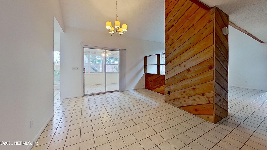 1615 Seminole Road - Photo 5