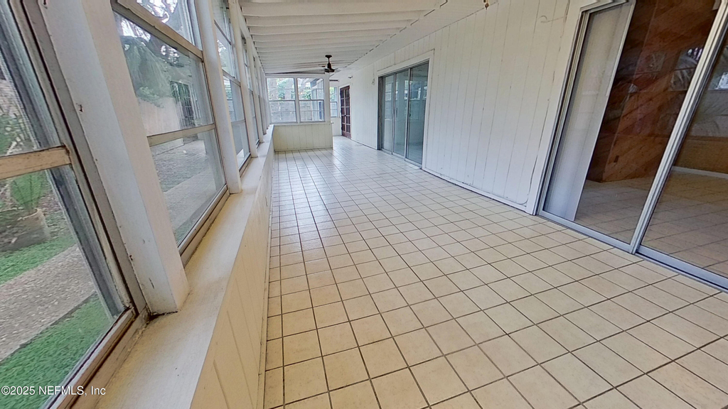 1615 Seminole Road - Photo 18