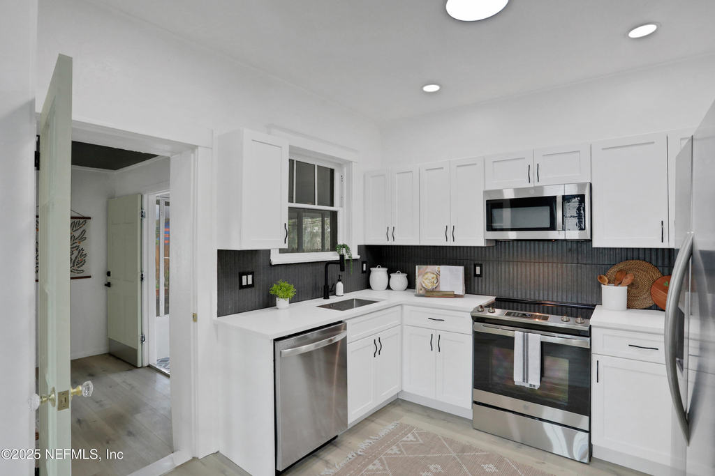 4725 French Street - Photo 35