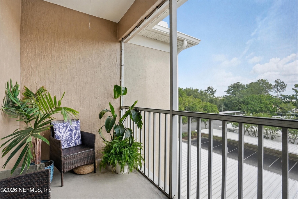 7990 Baymeadows Road - Photo 11
