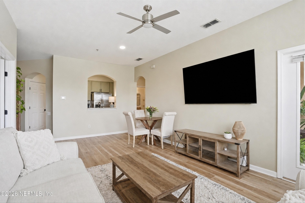 7990 Baymeadows Road - Photo 9