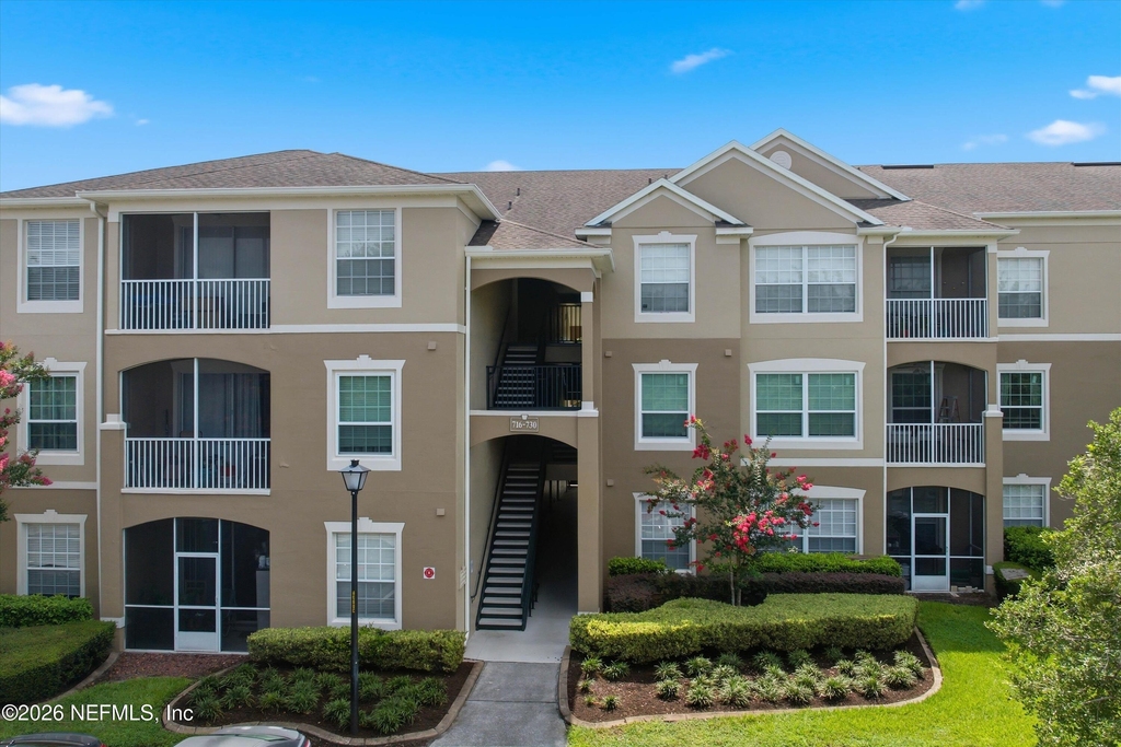 7990 Baymeadows Road - Photo 22