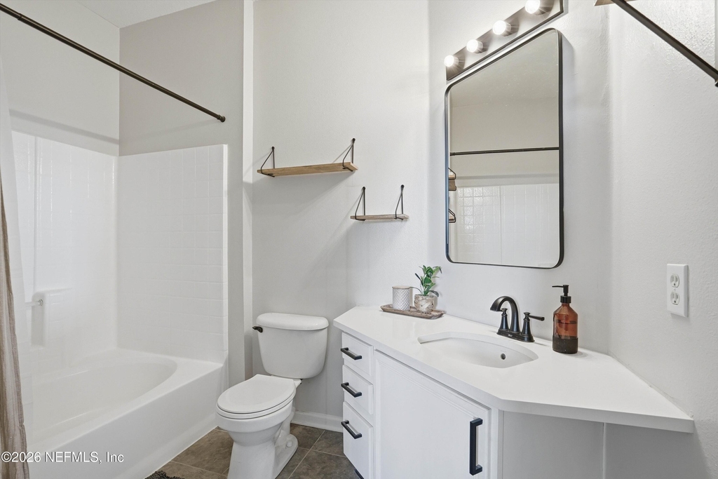 7990 Baymeadows Road - Photo 14