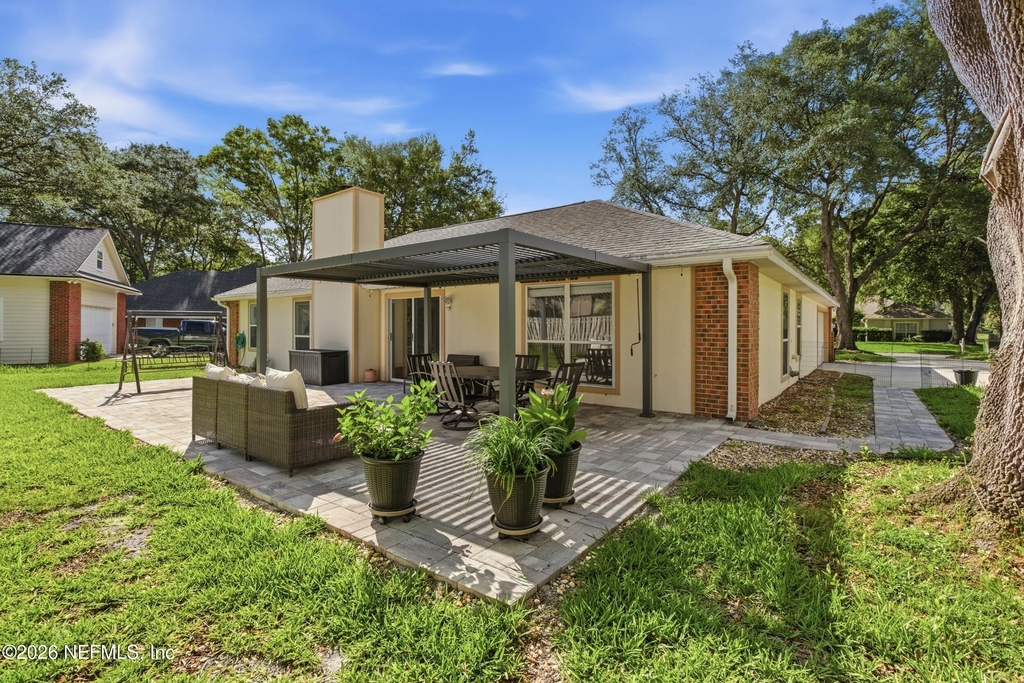 421 Chicopee Court - Photo 36