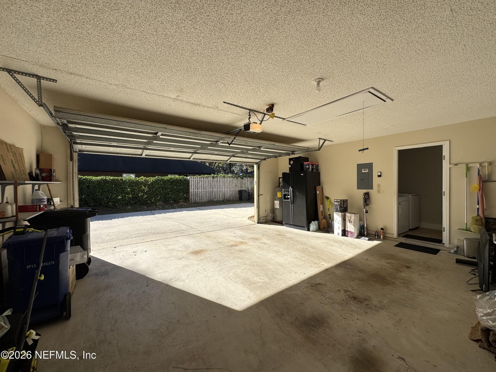 421 Chicopee Court - Photo 40