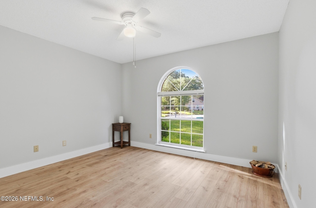421 Chicopee Court - Photo 7
