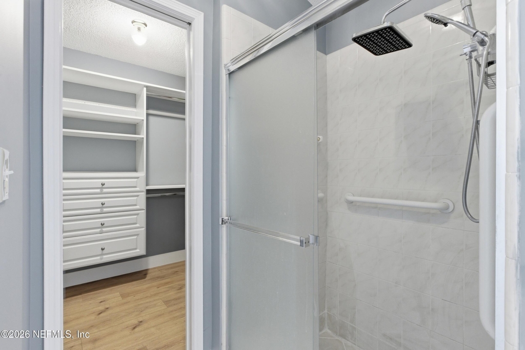 421 Chicopee Court - Photo 28