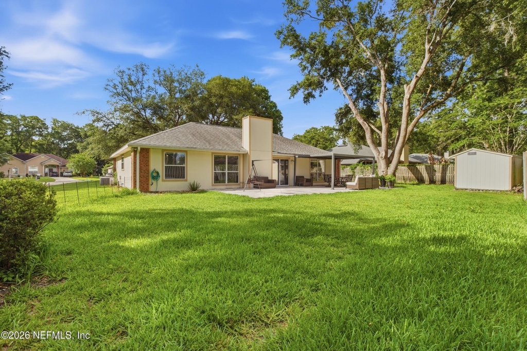 421 Chicopee Court - Photo 34