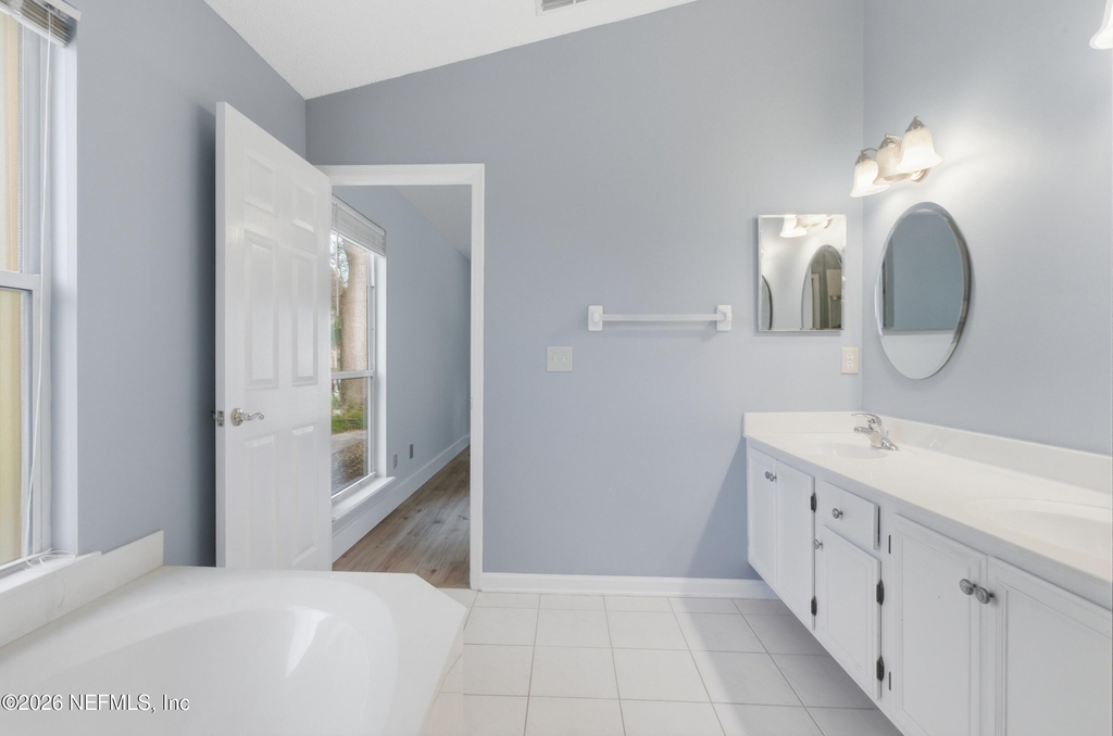 421 Chicopee Court - Photo 26