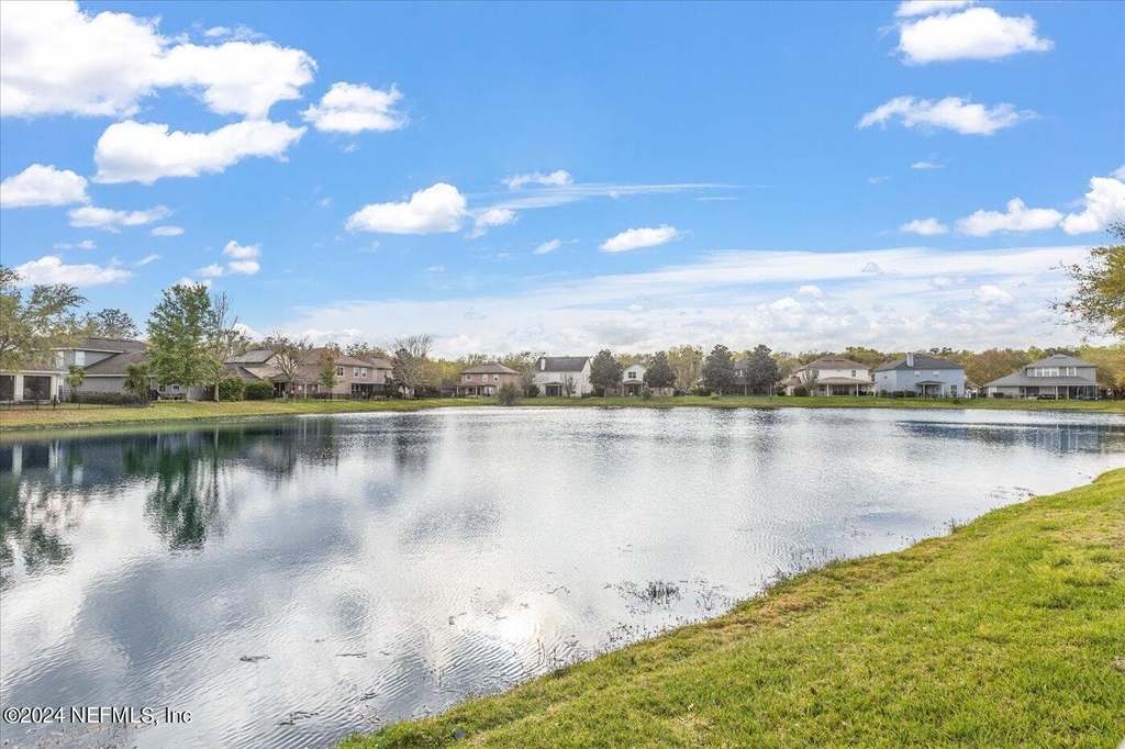 1687 Majestic View Lane - Photo 32