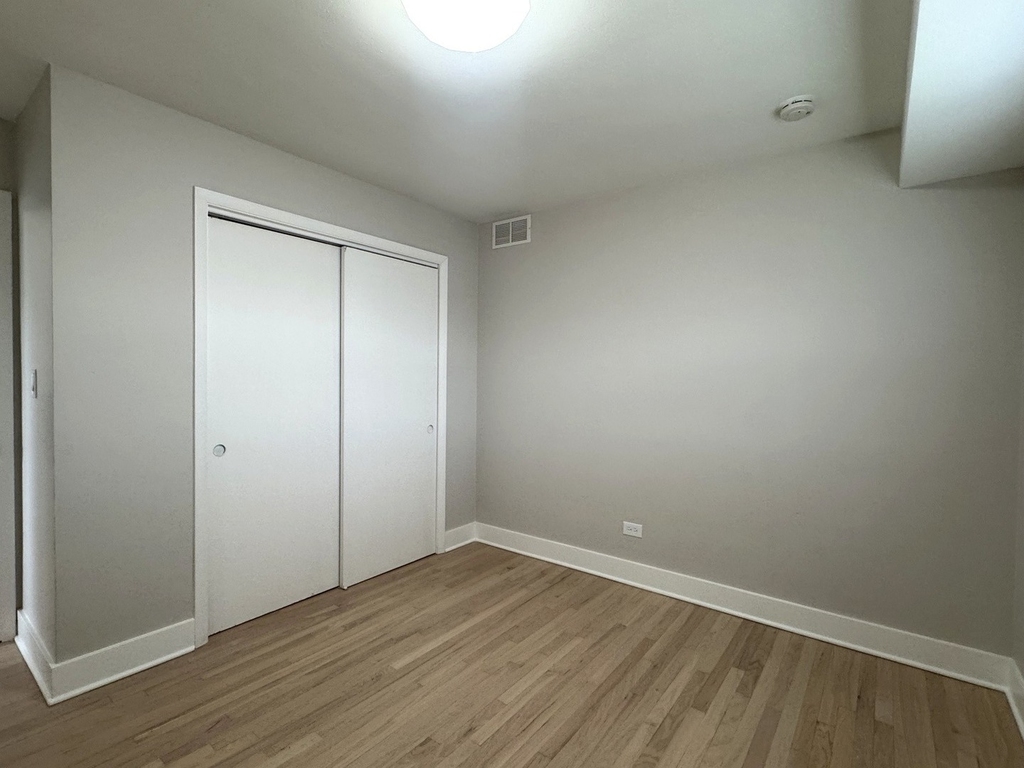 1215 Balmoral Avenue - Photo 9