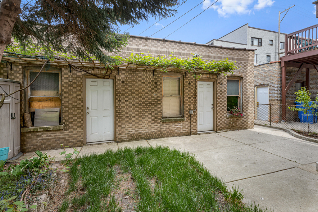 6549 N Mozart Street - Photo 19