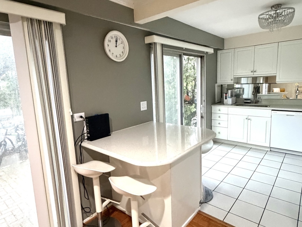 1531 Palmgren Drive - Photo 3