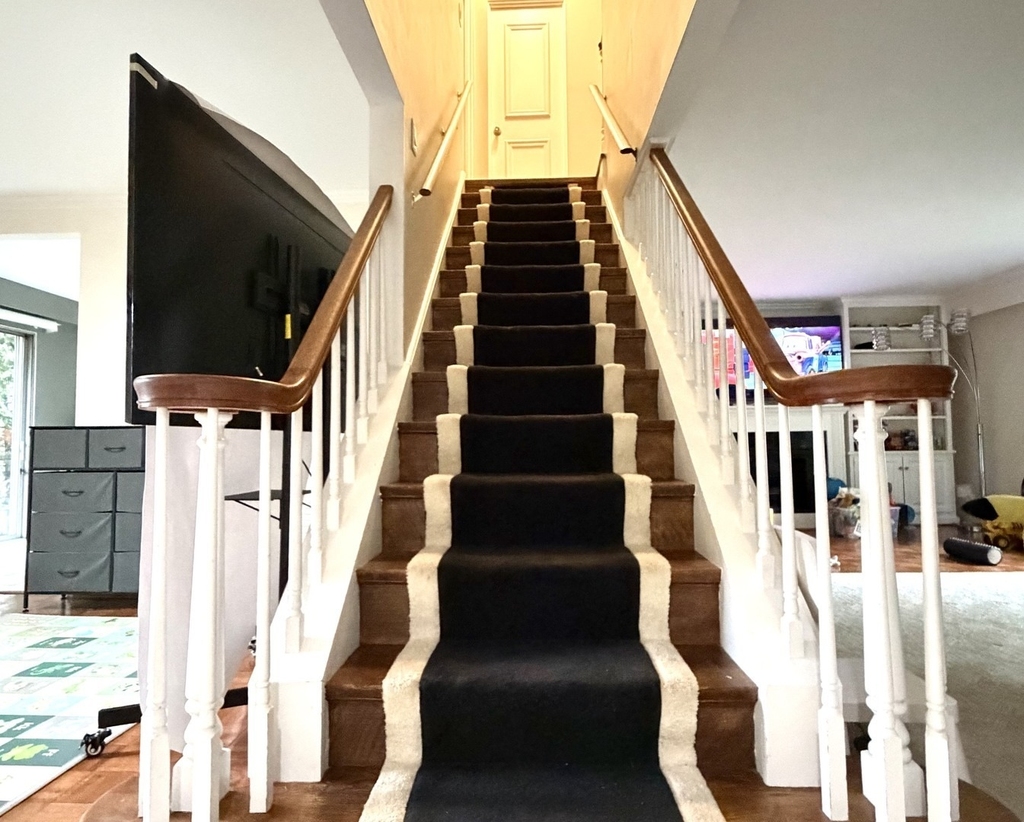 1531 Palmgren Drive - Photo 1