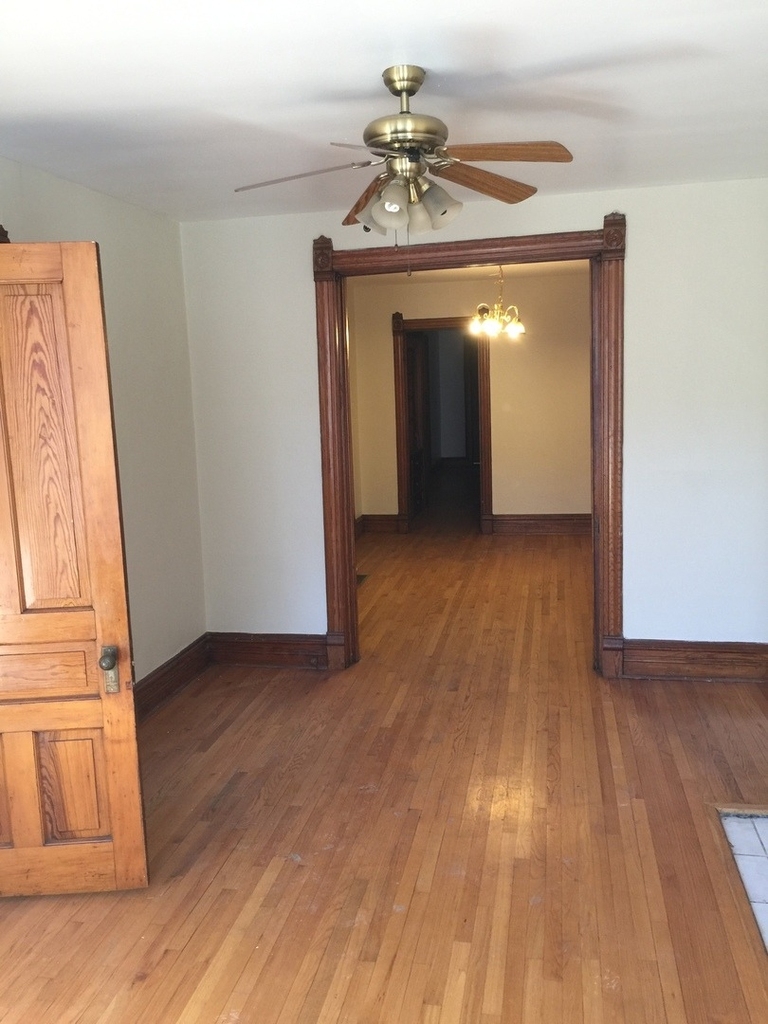 2337 N Bosworth Avenue - Photo 4