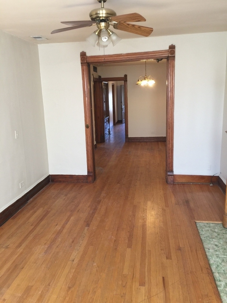2337 N Bosworth Avenue - Photo 1