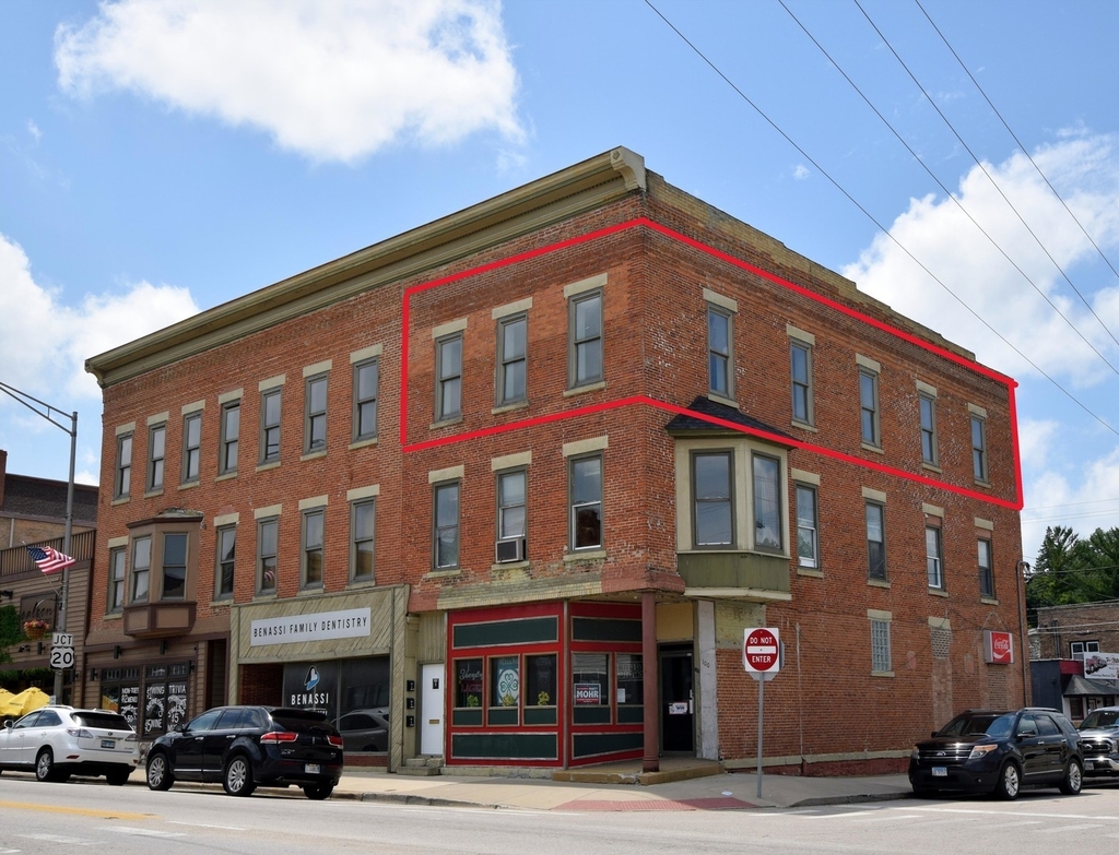 100 S State Street - Photo 1