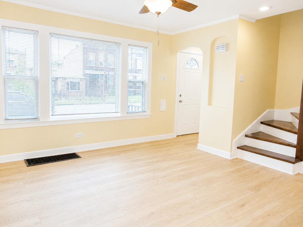 748 E 69th Place - Photo 2