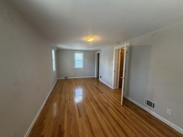 1530 Hill Avenue - Photo 6