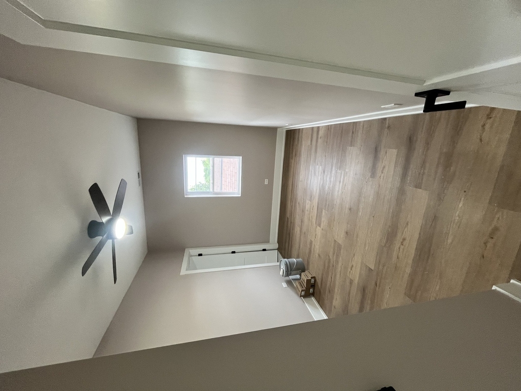 2129 W 18th Place - Photo 4
