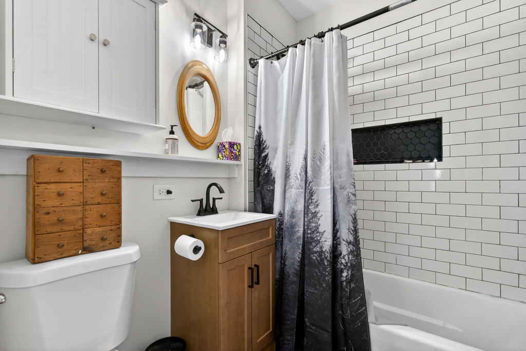 320 Chalmers Street - Photo 7