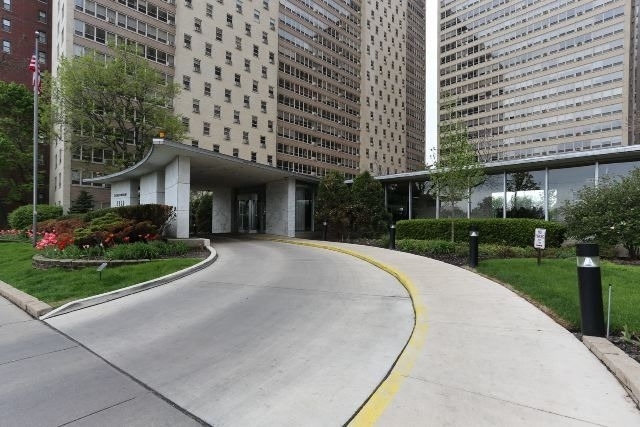 3950 N Lake Shore Drive - Photo 16