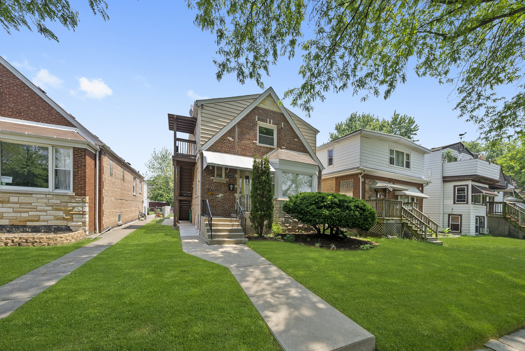 3055 N Nordica Avenue - Photo 0