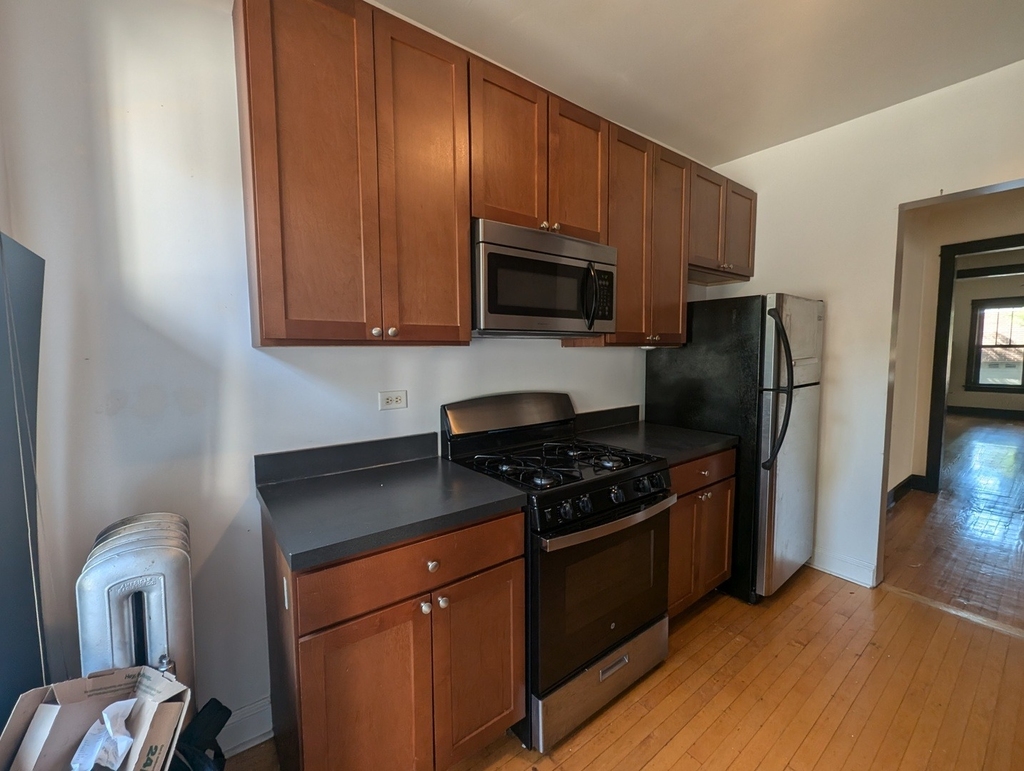 1949 W Cuyler Avenue - Photo 18