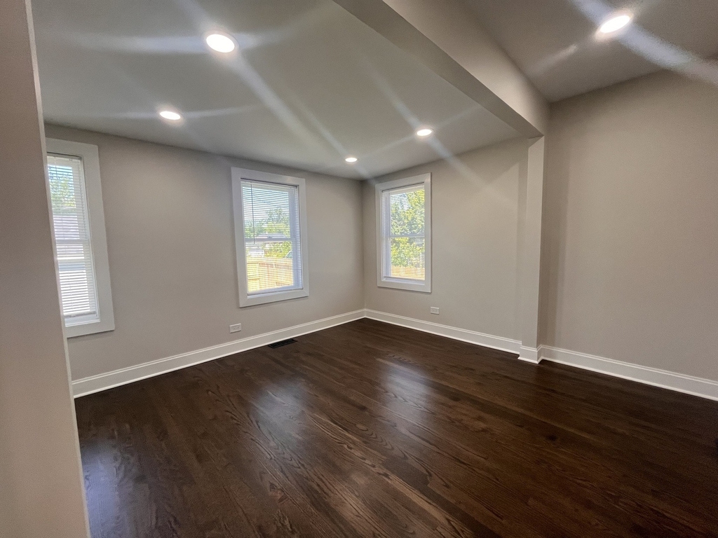 15116 Marshfield Avenue - Photo 16