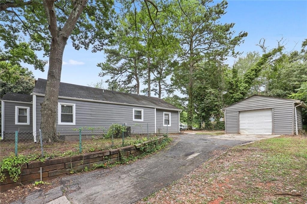1641 Sandtown Road Sw - Photo 20