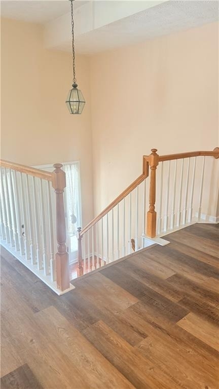1475 Brookdale Drive - Photo 4