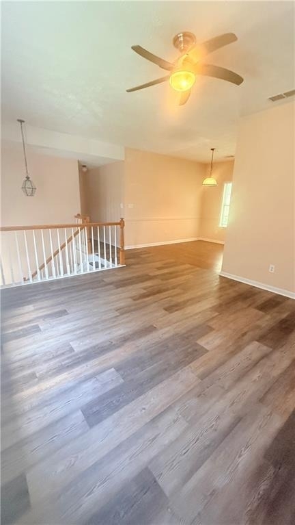 1475 Brookdale Drive - Photo 2