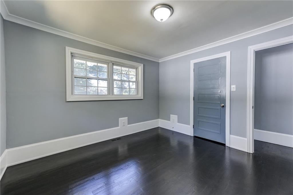 2325 Elmwood Circle Se - Photo 27