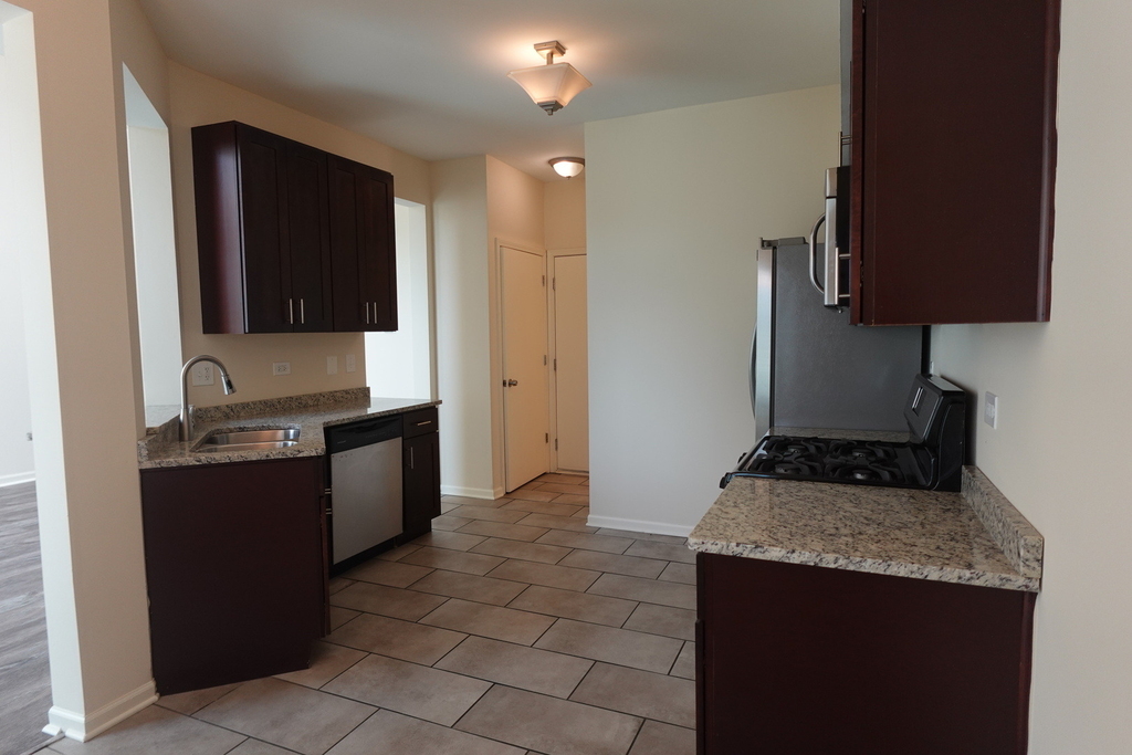 1709 Spaulding Road - Photo 7