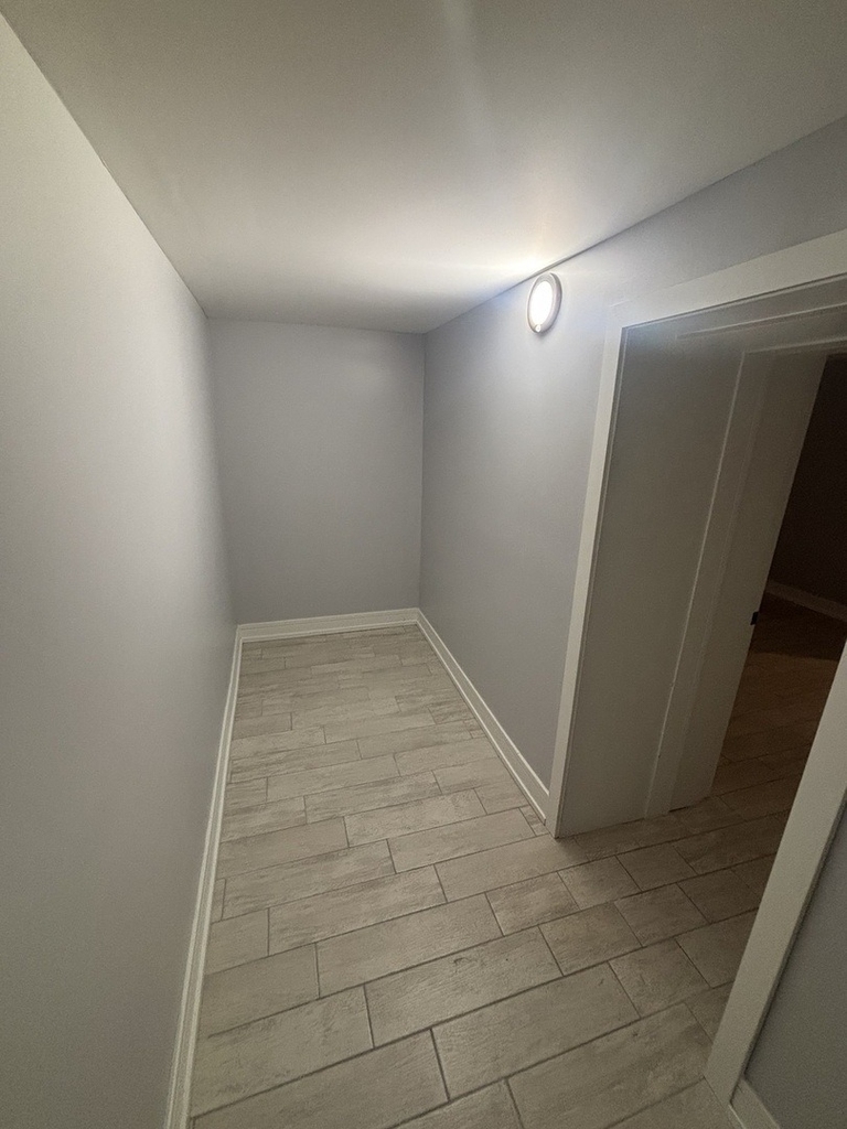7932 S Peoria Street - Photo 2