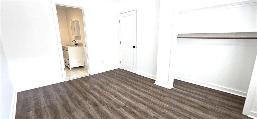 3230 W Shadowlawn Avenue Ne - Photo 3