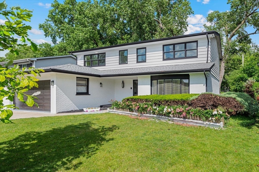 412 Lavergne Avenue - Photo 1