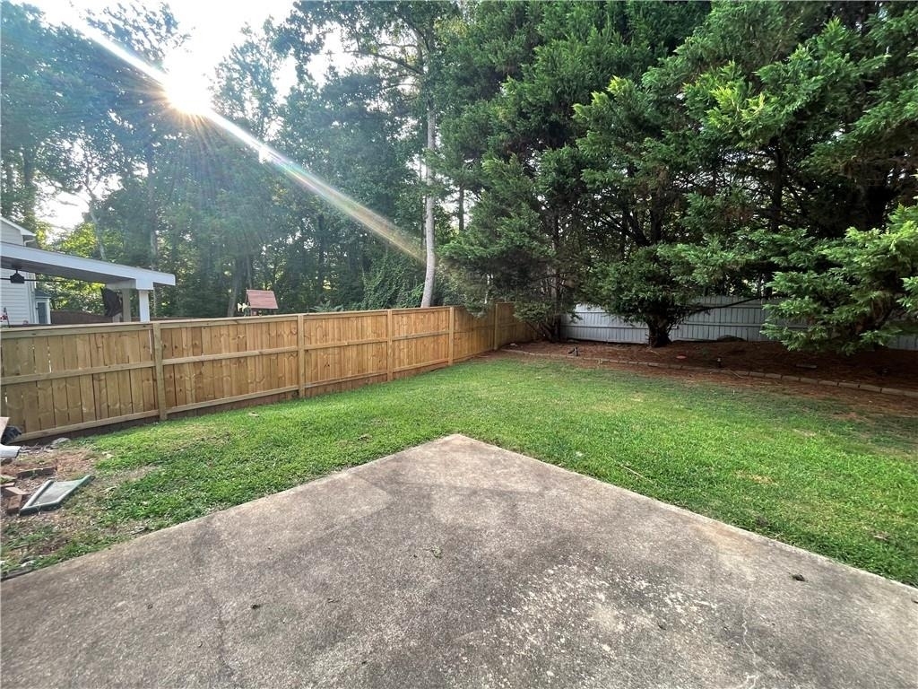624 Maple Grove Way - Photo 23