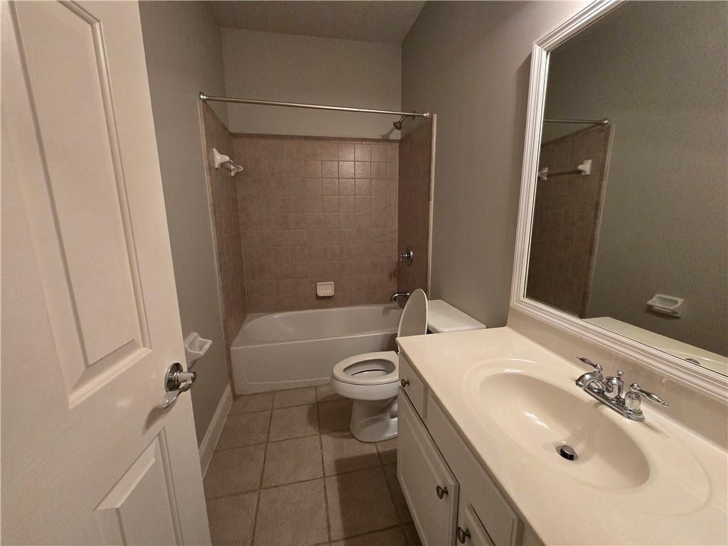 624 Maple Grove Way - Photo 17