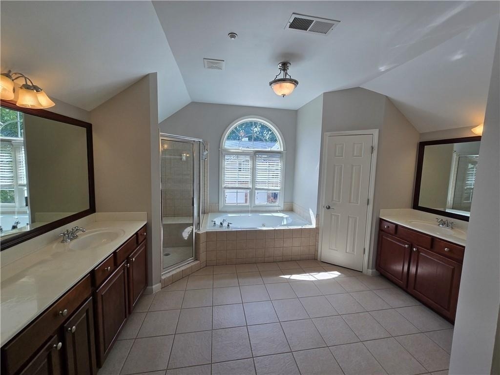 624 Maple Grove Way - Photo 12