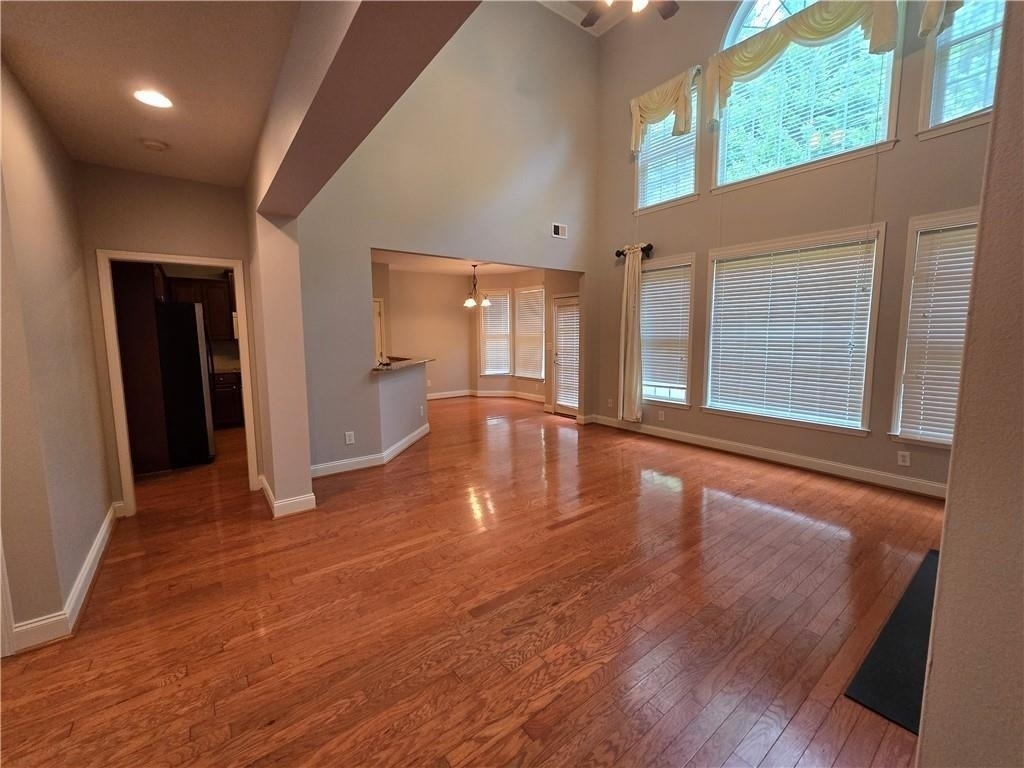 624 Maple Grove Way - Photo 6
