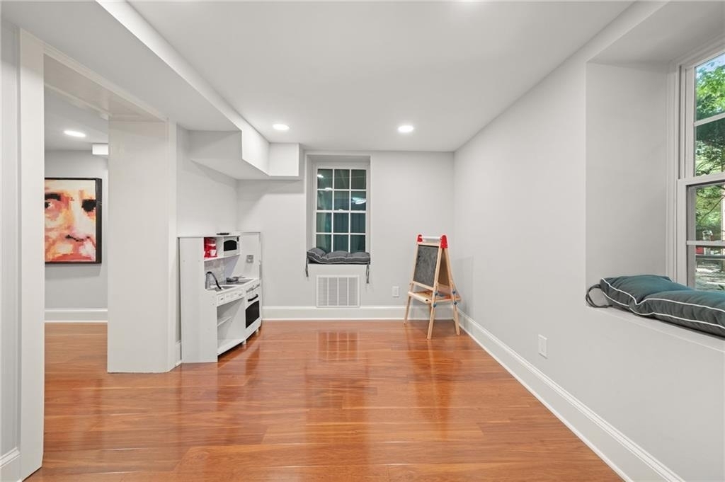 1785a Meadowdale Ave Ne - Photo 34